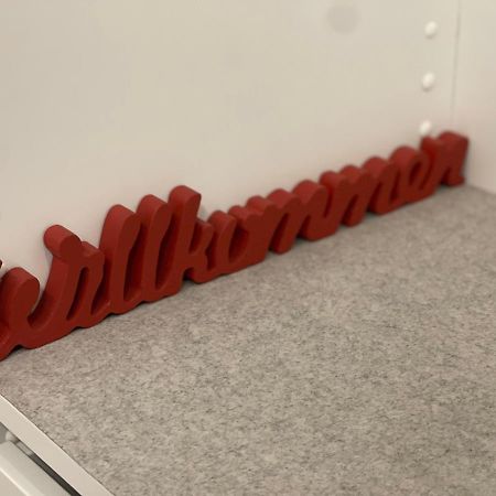 Airport Rooms Waldblick Кельн Екстер'єр фото